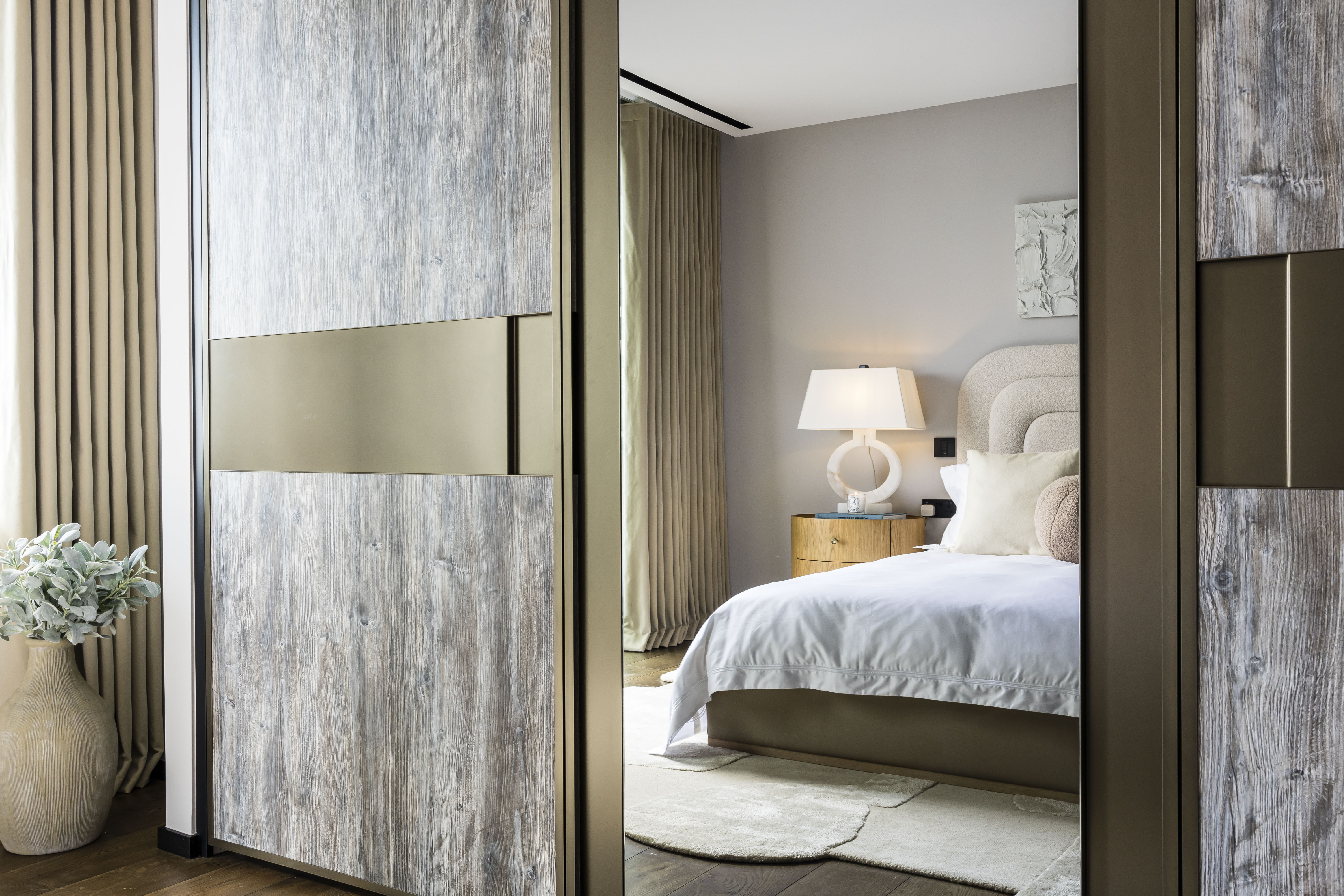 The Bedroom Retreat: Creating a Space to Slow Down