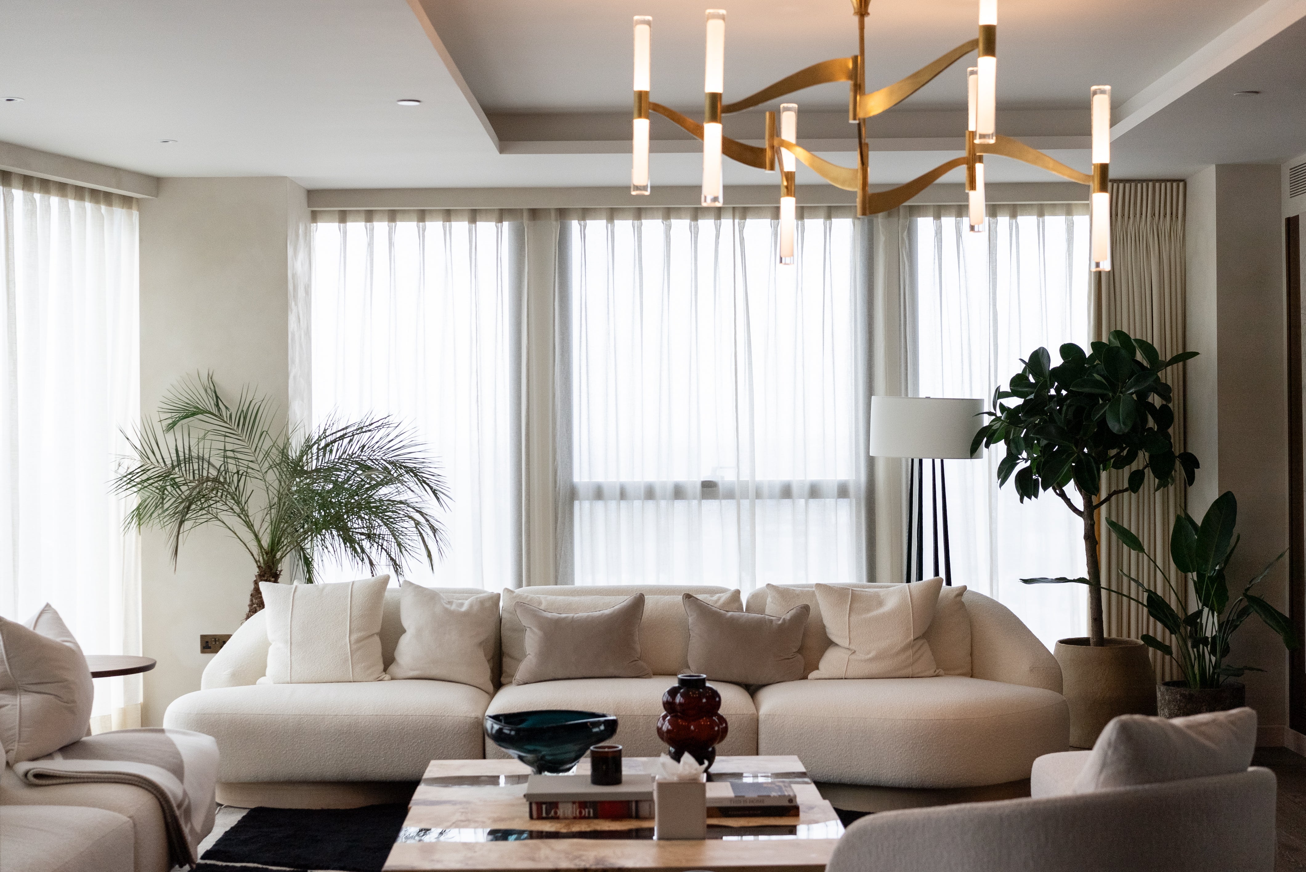 The Language of Light in Modern Luxury Interiors