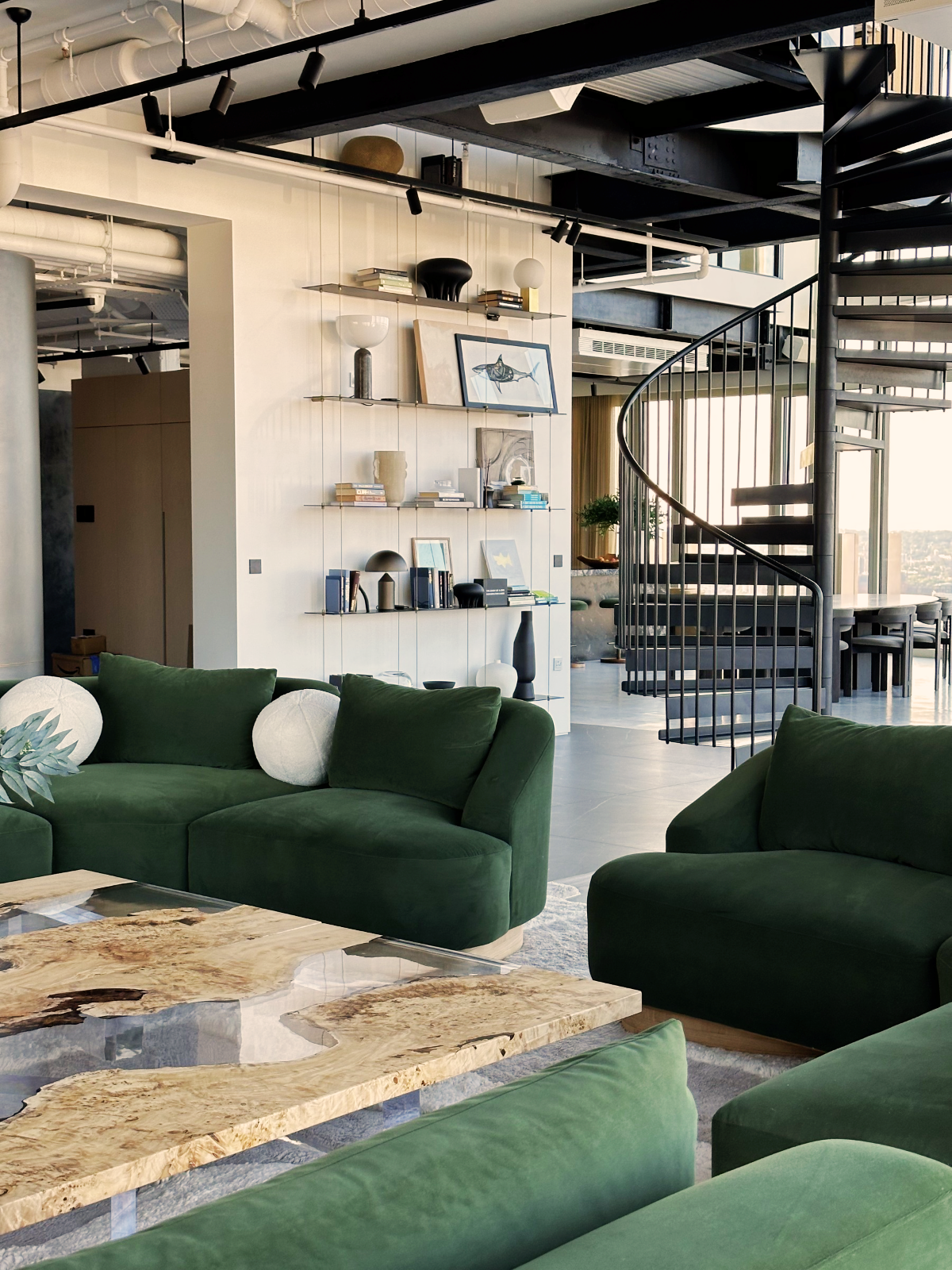 The Timeless Allure of Velvet Green Sofas