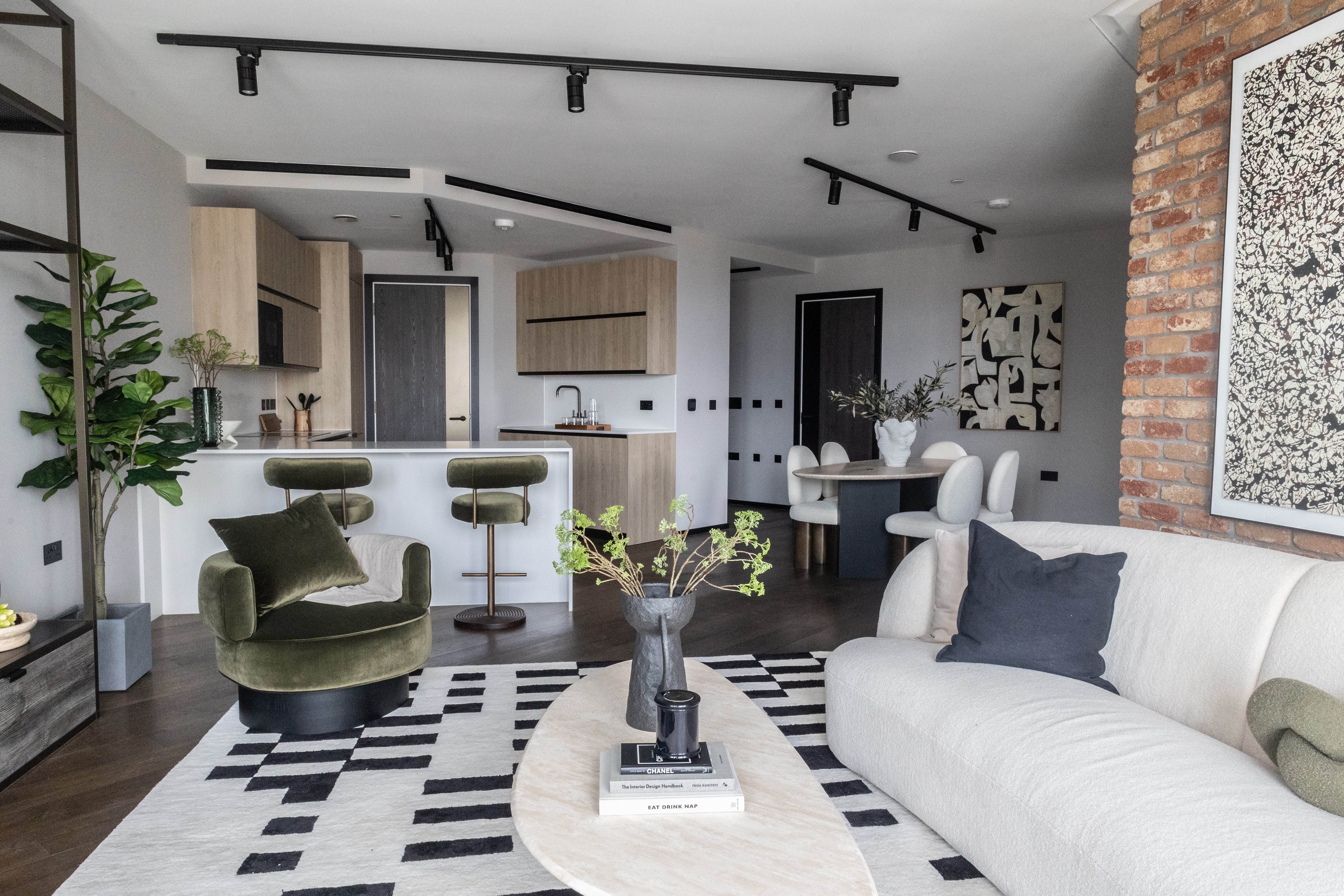 Texture & Sensory Richness: A New Expression of Luxury